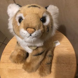 Miyoni by Aurora Tiger